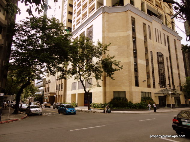 Mosaic Condo Building is located a block from Greenbelt 1 and behind the AIM building
