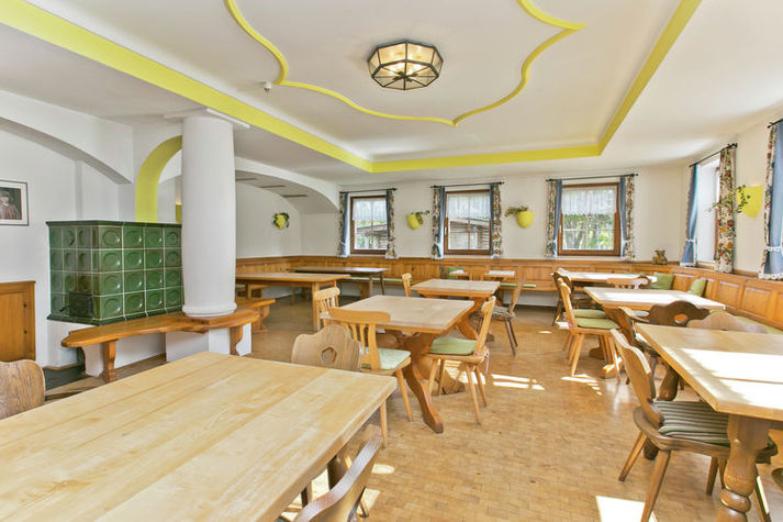 DiningRoom