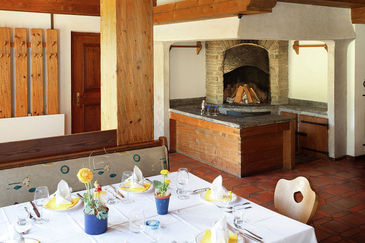 DiningRoom