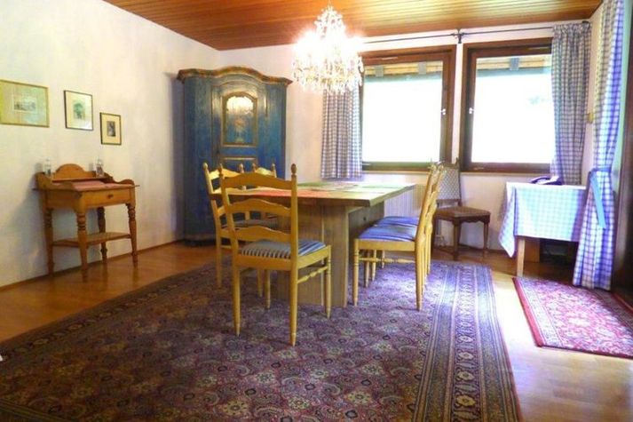 DiningRoom