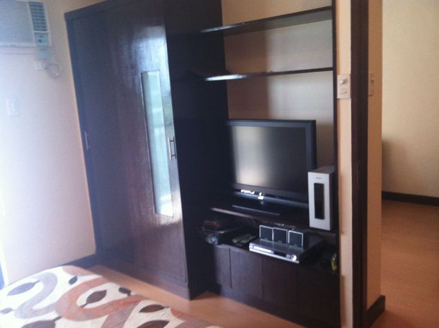 bedroom cabinet