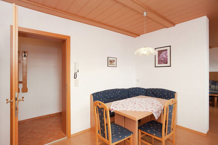 DiningRoom