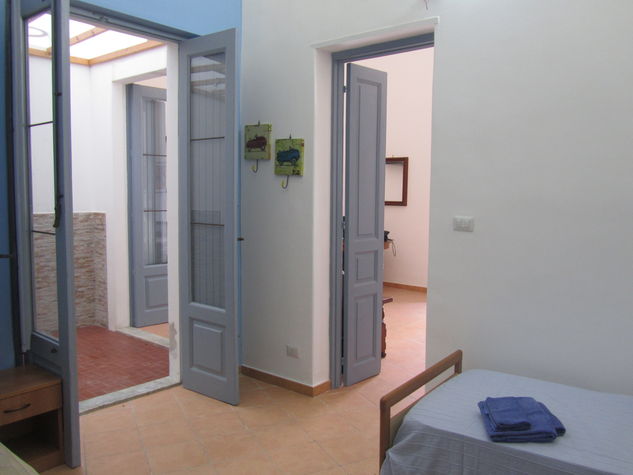 Twin bedroom