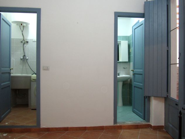 Laundry room / Bathroom 2