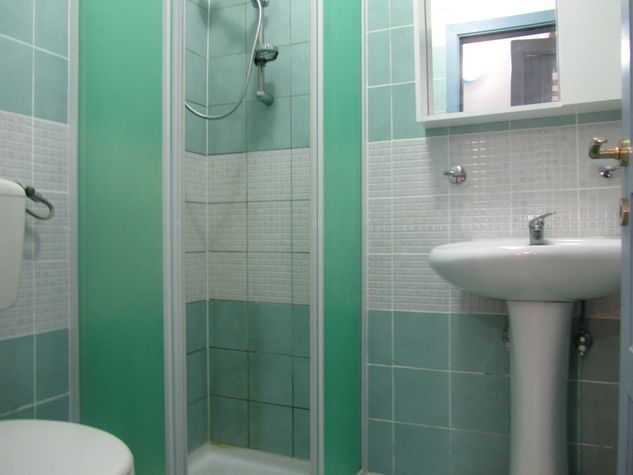 Bathroom 2