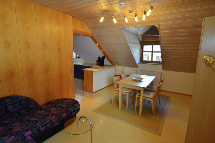 DiningRoom