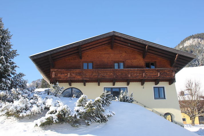ExteriorWinter