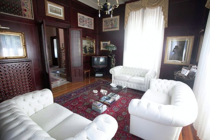 LivingRoom