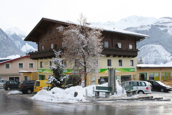 ExteriorWinter