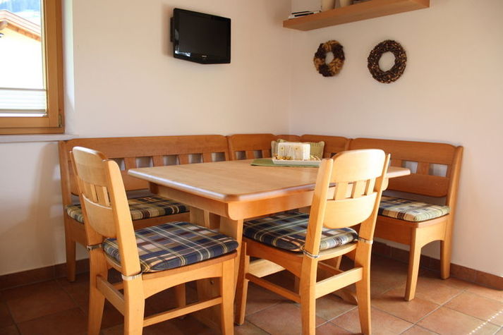 DiningRoom