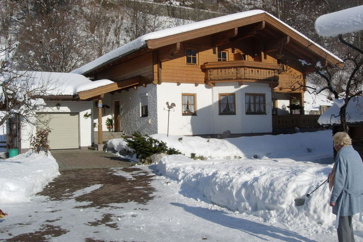 ExteriorWinter