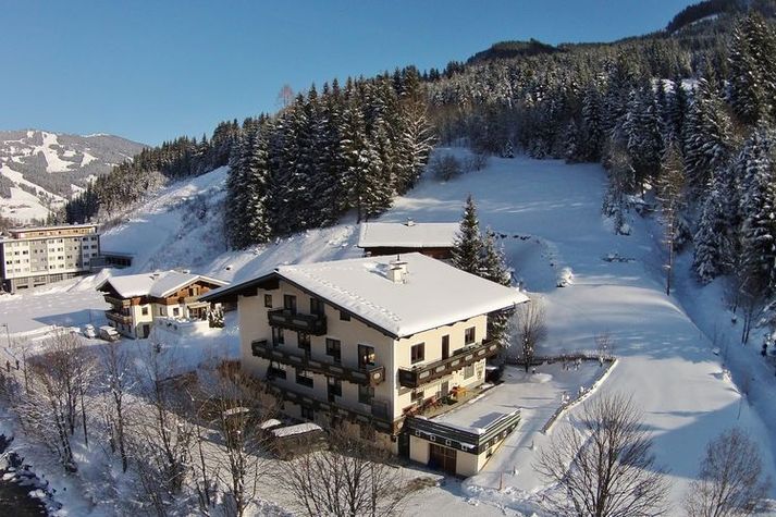 ExteriorWinter