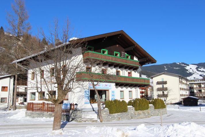 ExteriorWinter