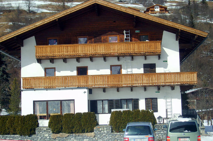 ExteriorWinter