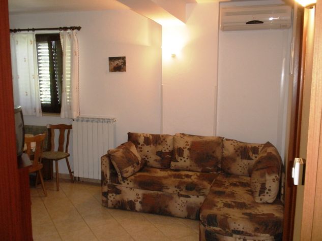 Apartment Gržin 9