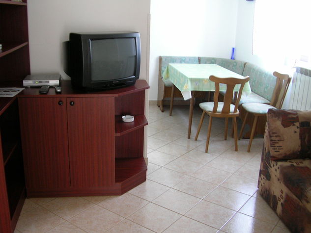 Apartment Gržin 8