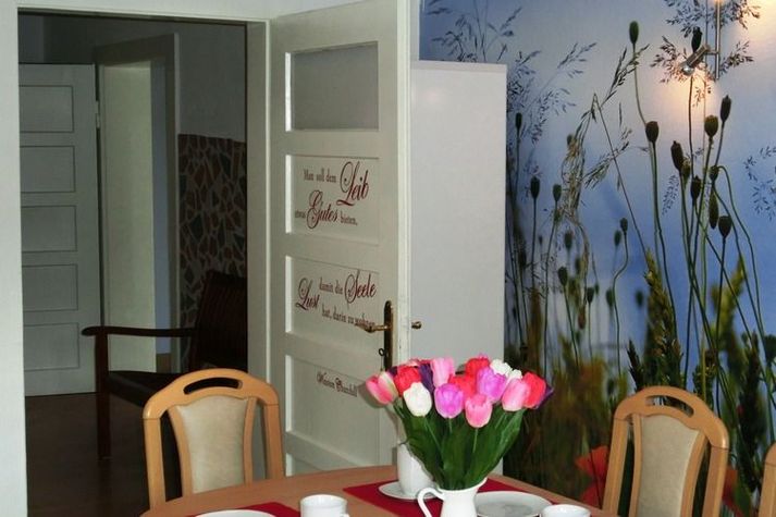 DiningRoom