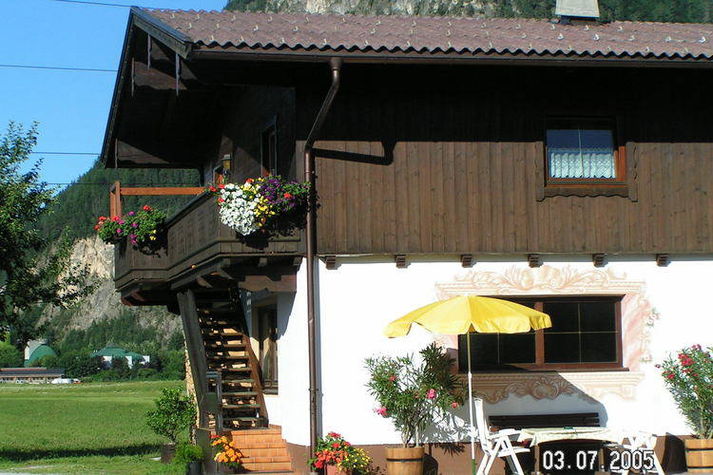 ExteriorSummer