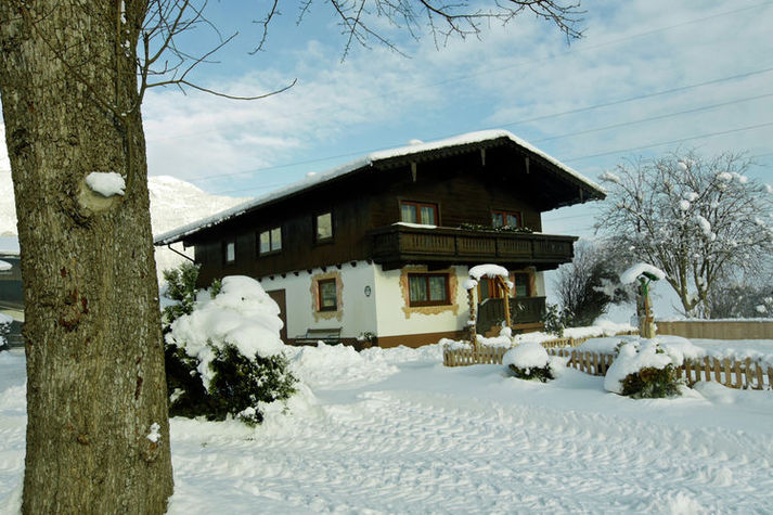 ExteriorWinter