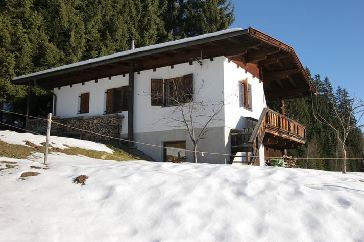 ExteriorWinter