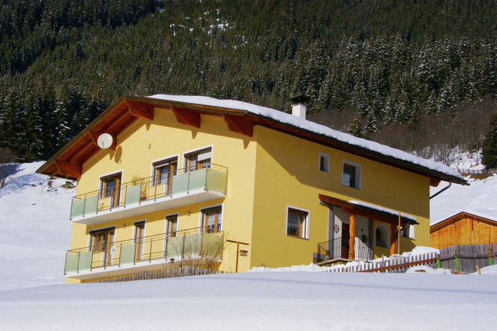 ExteriorWinter