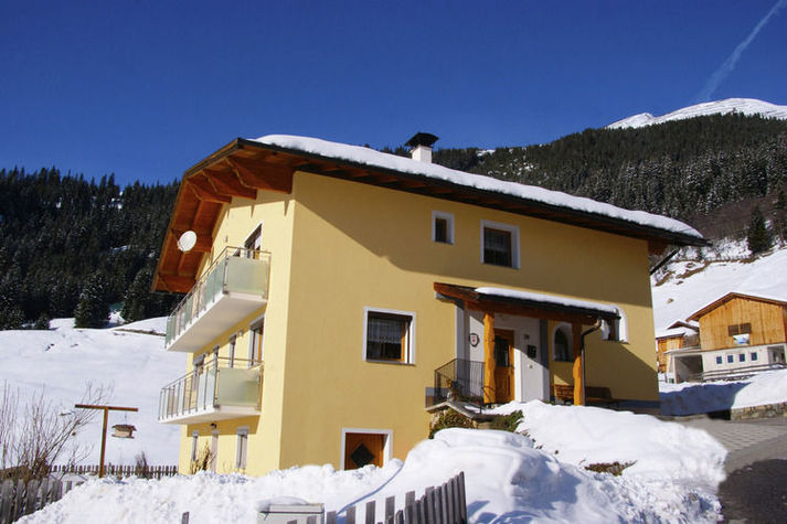 ExteriorWinter