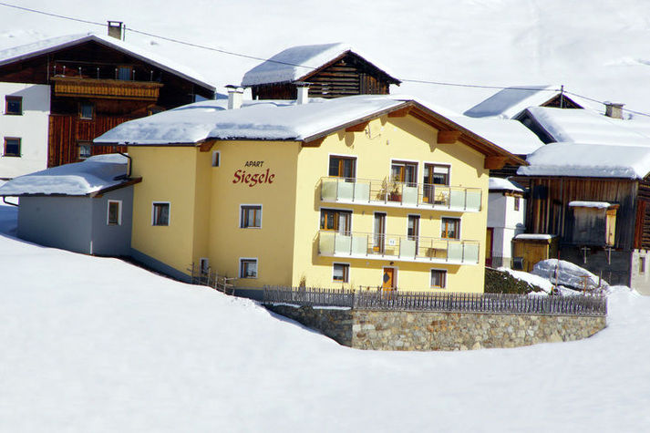 ExteriorWinter