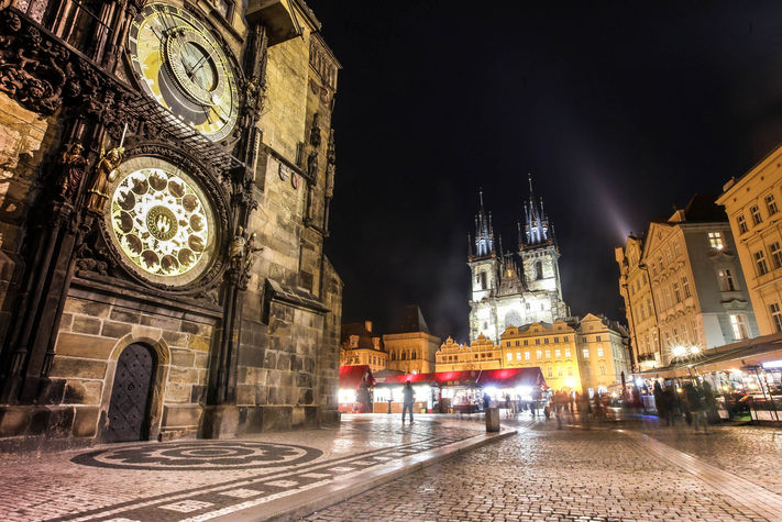 Tram number 22 arrives every 4/5 minutes in Namesti Miru: 4 stops for Narodni Trida and the Old Town or 2 Metro stops until Mustek Metro Station