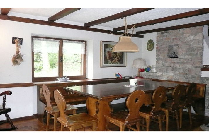 DiningRoom