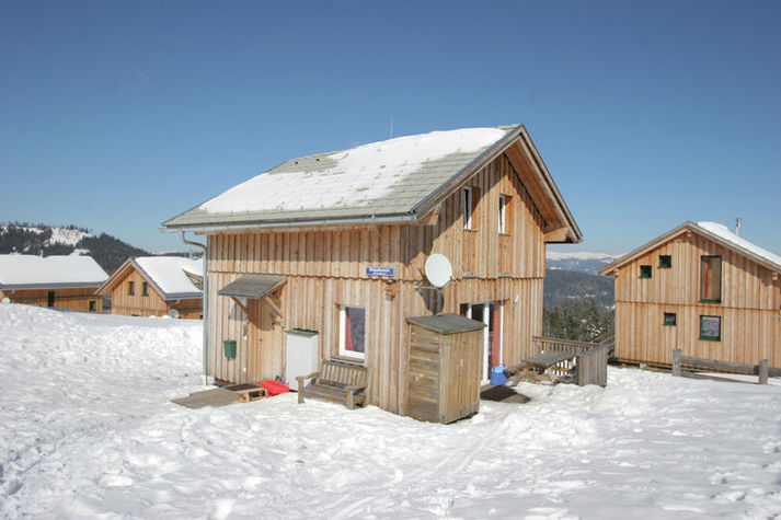 ExteriorWinter