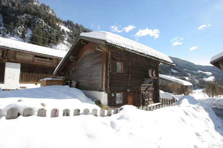 ExteriorWinter