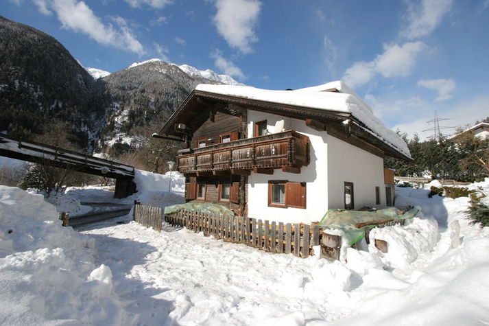 ExteriorWinter