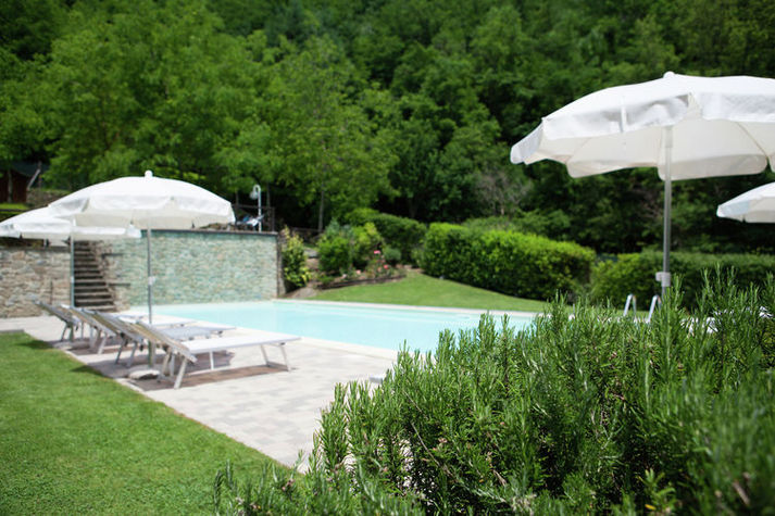 PoolOfHouse