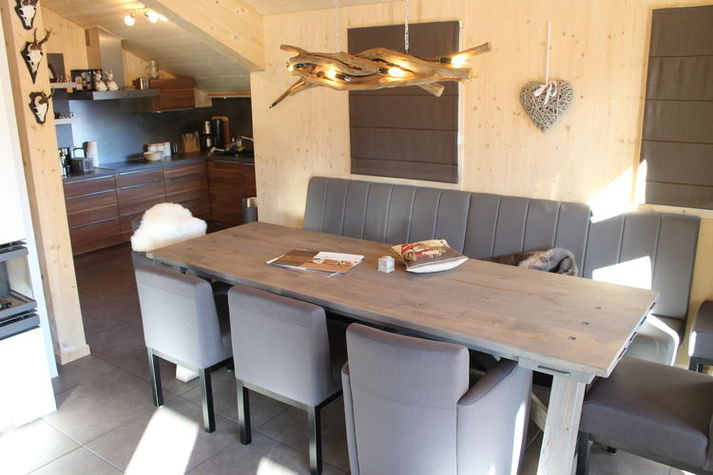 DiningRoom