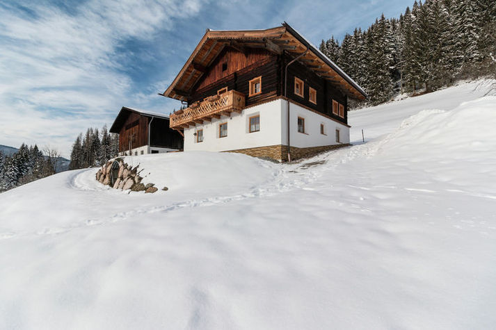 ExteriorWinter