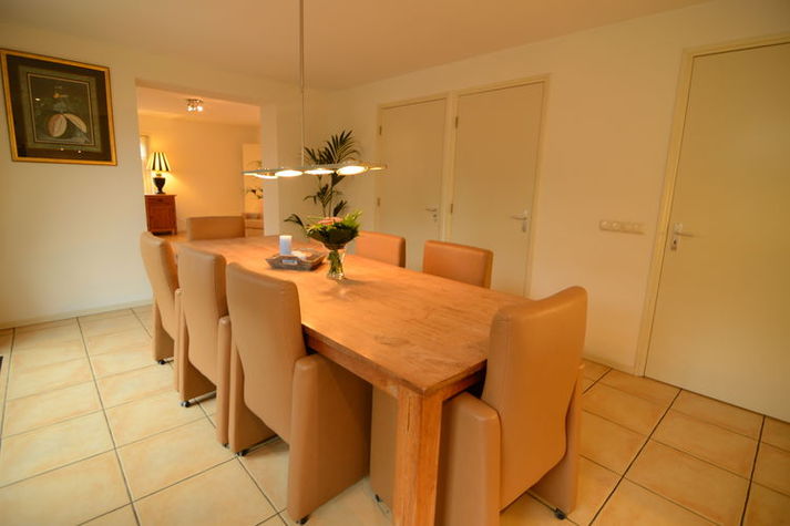 DiningRoom