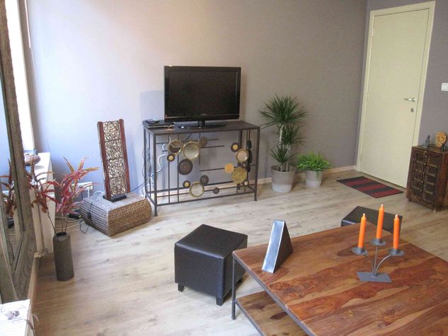TV Space with a flatscreen TV
TV Space with a flatscreen TV