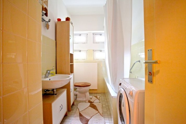 bath / WC