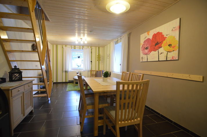 DiningRoom