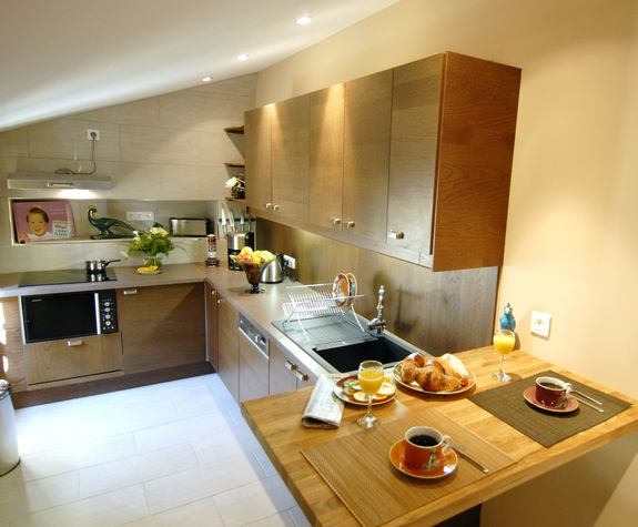 Cuisine / Kitchen
Cuisine équipée/ fitted kitchen