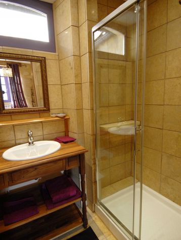 Salle d'eau - wc / Bathroom - toilets
Salle d'eau - wc / Bathroom - toilets , free wifi access