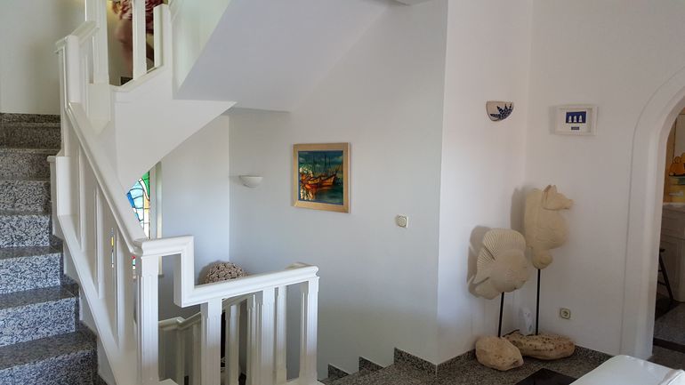 six bedroom rental villa vilamoura algarve S 
six bedroom rental villa vilamoura algarve S 