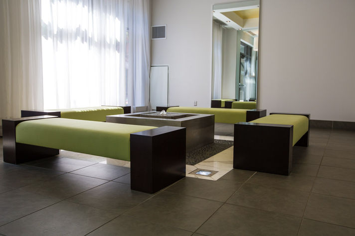 Avenir Lobby by Stay Alfred
Avenir Lobby by Stay Alfred