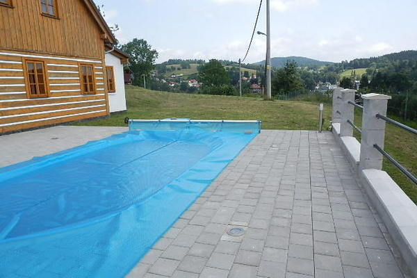 PoolOfHouse