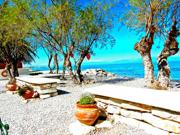 vrachati beach suite