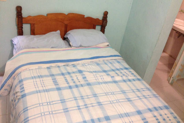 Queen size bed