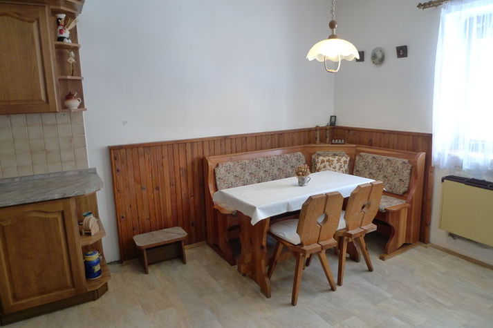 DiningRoom