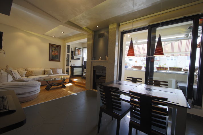Living room and dinning area