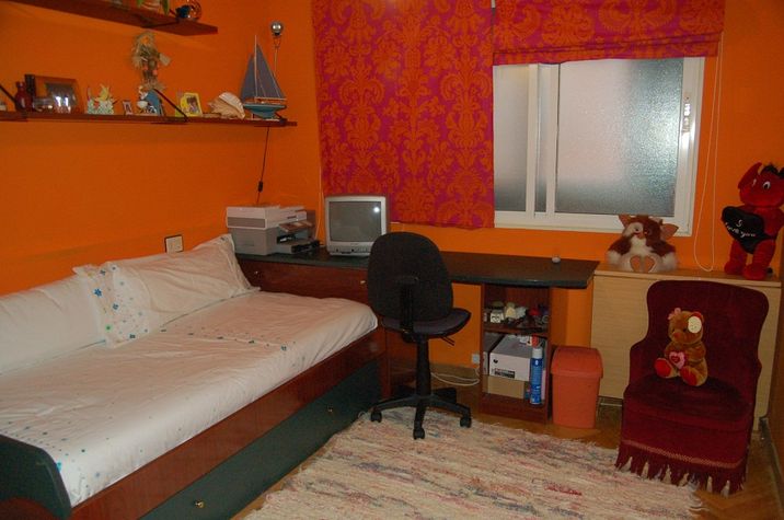 Orange room