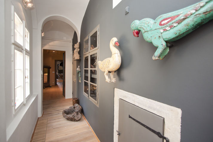 entrance hall